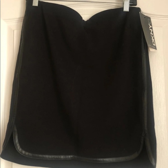 Dkny Dresses & Skirts - DKNY skirt